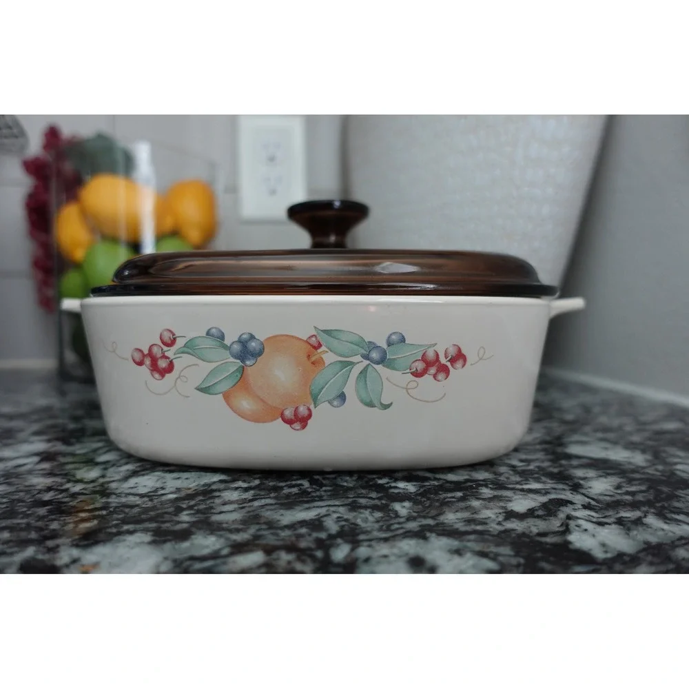 Vintage Corning Ware Casserole Dish 2 Liter Peach Orchard‎ A-2-B with Lid